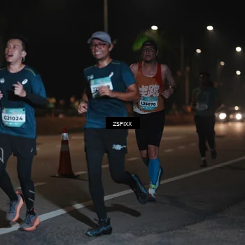 Runner Photo 5915931