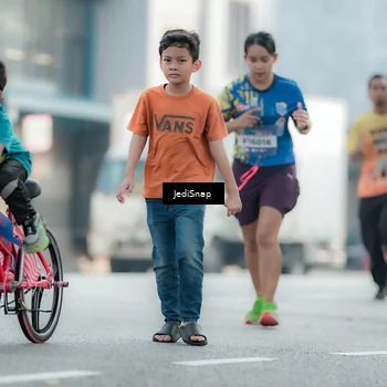 Runner Photo 5915961