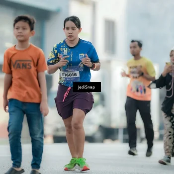 Runner Photo 5915962