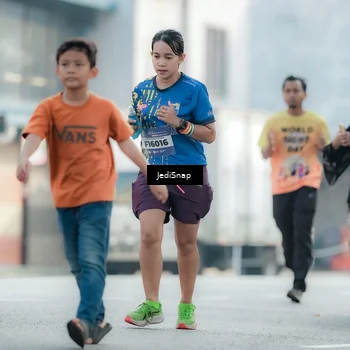 Runner Photo 5915963