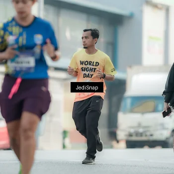 Runner Photo 5915973