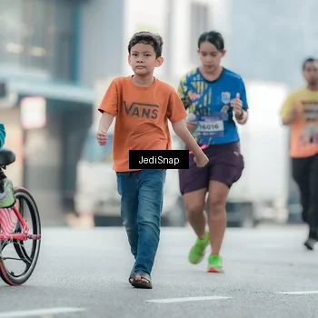 Runner Photo 5915977