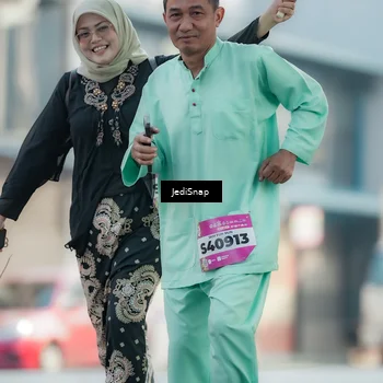 Runner Photo 5915990