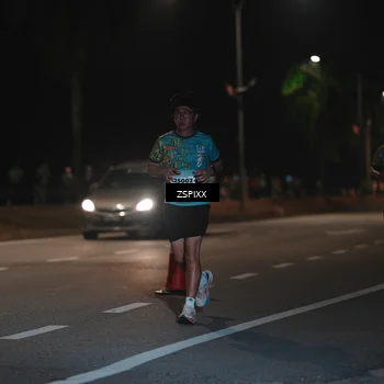 Runner Photo 5916004
