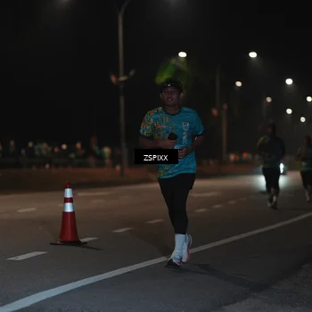 Runner Photo 5916018