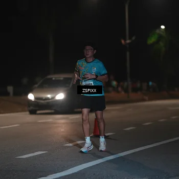 Runner Photo 5916024