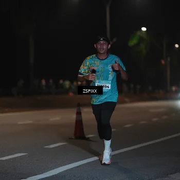 Runner Photo 5916040
