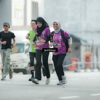 Runner Photo 5916070