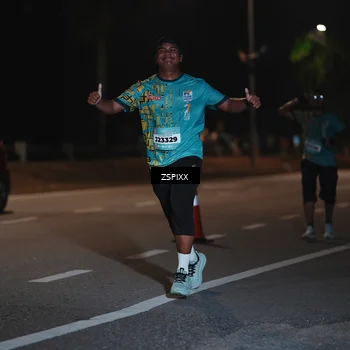 Runner Photo 5916086