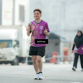Runner Photo 5916103