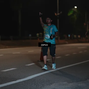 Runner Photo 5916105