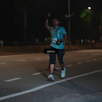 Runner Photo 5916110