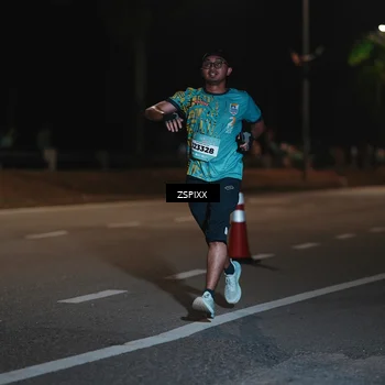 Runner Photo 5916121