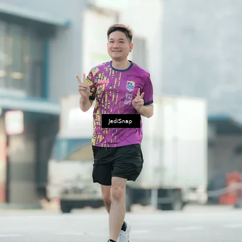Runner Photo 5916125