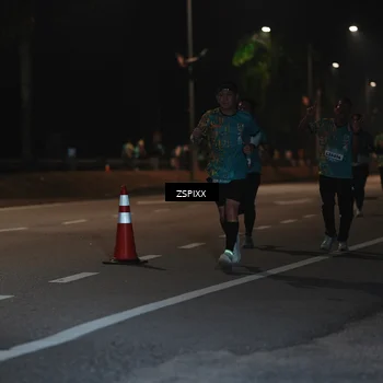 Runner Photo 5916148