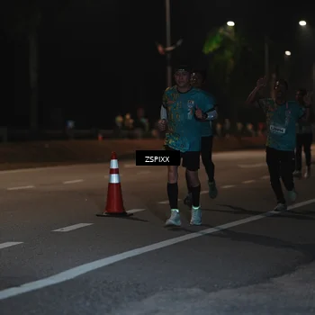 Runner Photo 5916155