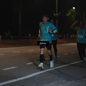 Runner Photo 5916166