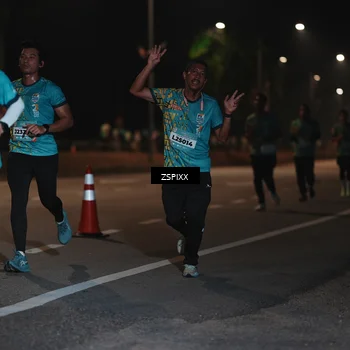 Runner Photo 5916181