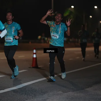 Runner Photo 5916187