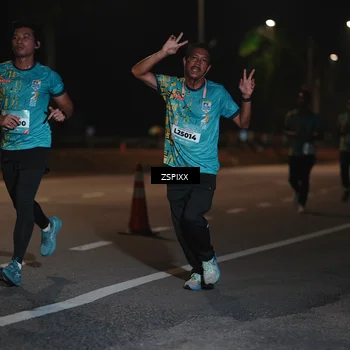 Runner Photo 5916193