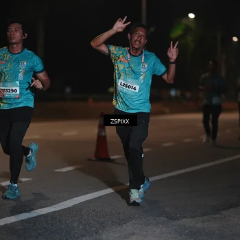 Runner Photo 5916197