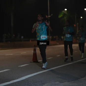 Runner Photo 5916206
