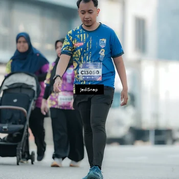 Runner Photo 5916216