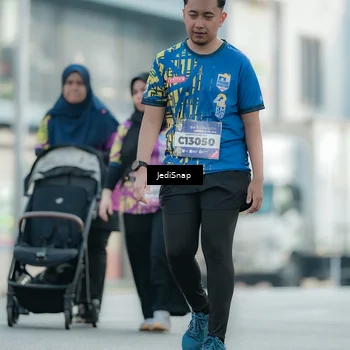 Runner Photo 5916221