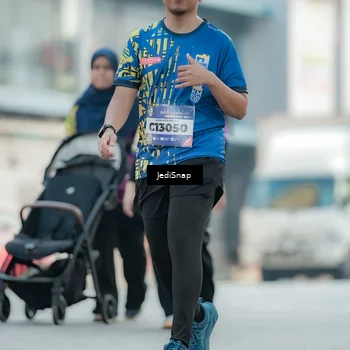 Runner Photo 5916235