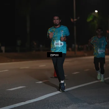 Runner Photo 5916239