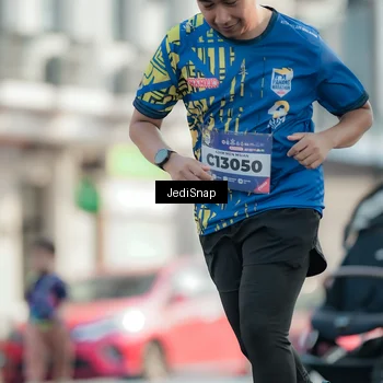 Runner Photo 5916242