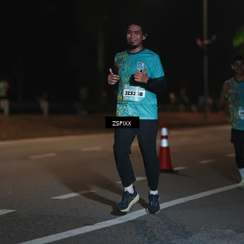 Runner Photo 5916247