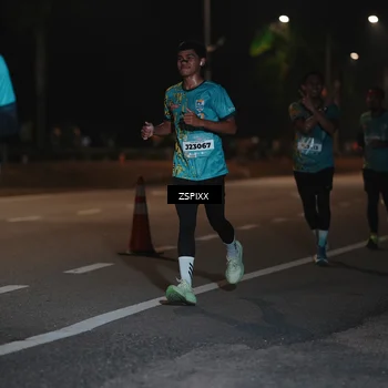 Runner Photo 5916255