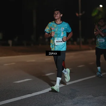 Runner Photo 5916264