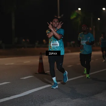Runner Photo 5916274