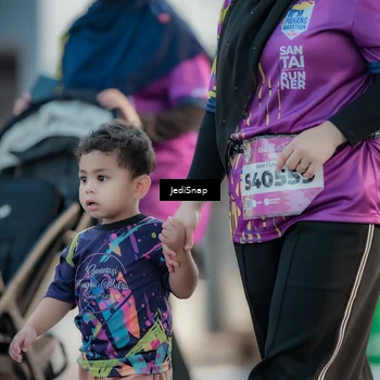 Runner Photo 5916294