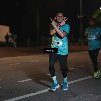 Runner Photo 5916302