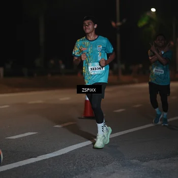 Runner Photo 5916303