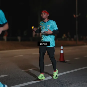 Runner Photo 5916307