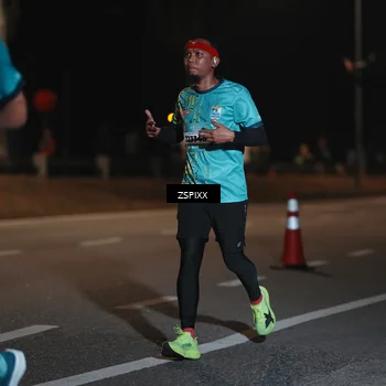 Runner Photo 5916310
