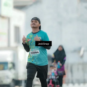 Runner Photo 5916312