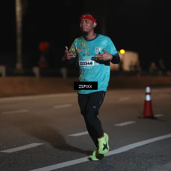 Runner Photo 5916331