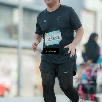 Runner Photo 5916342