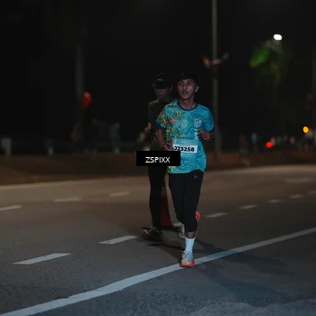 Runner Photo 5916352