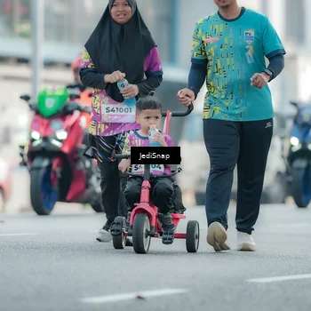 Runner Photo 5916361