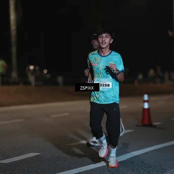 Runner Photo 5916370