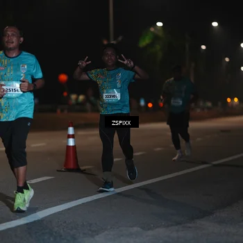 Runner Photo 5916418