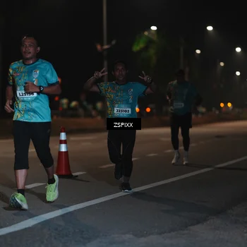 Runner Photo 5916423