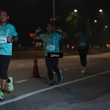 Runner Photo 5916426