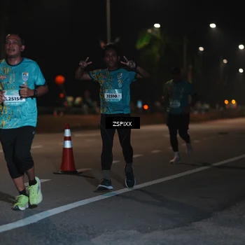 Runner Photo 5916432